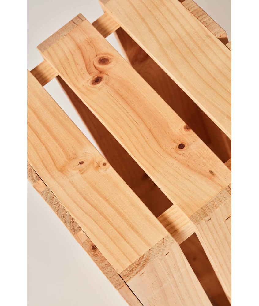 Taburete lamas de madera