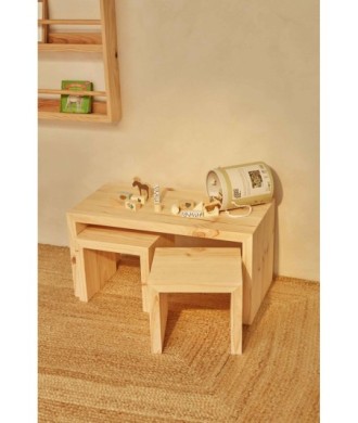 Set mesa y taburetes montessori